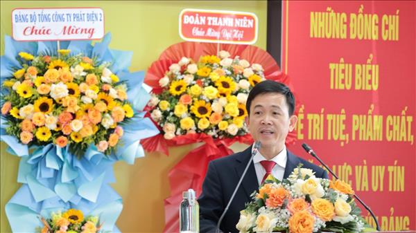 Ánh sáng niềm tin từ trái tim người làm điện