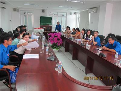 Ban chấp hành Đoàn Công ty Thủy điện An Khê – Ka Nak tổ chức giao lưu, tọa đàm với nữ Đoàn viên nhân kỷ niệm ngày Phụ nữ Việt Nam 20/10/2015