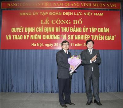 Thông cáo báo chí công bố quyết định chỉ định Bí thư Đảng ủy Tập đoàn Điện lực Việt Nam